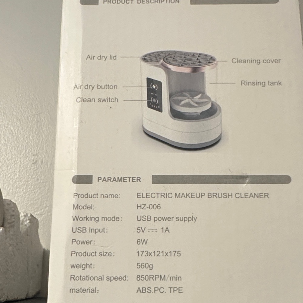 Electric Makeup Brush Cleaner - White with Rose Gold Accent - Picture 2 of 4
